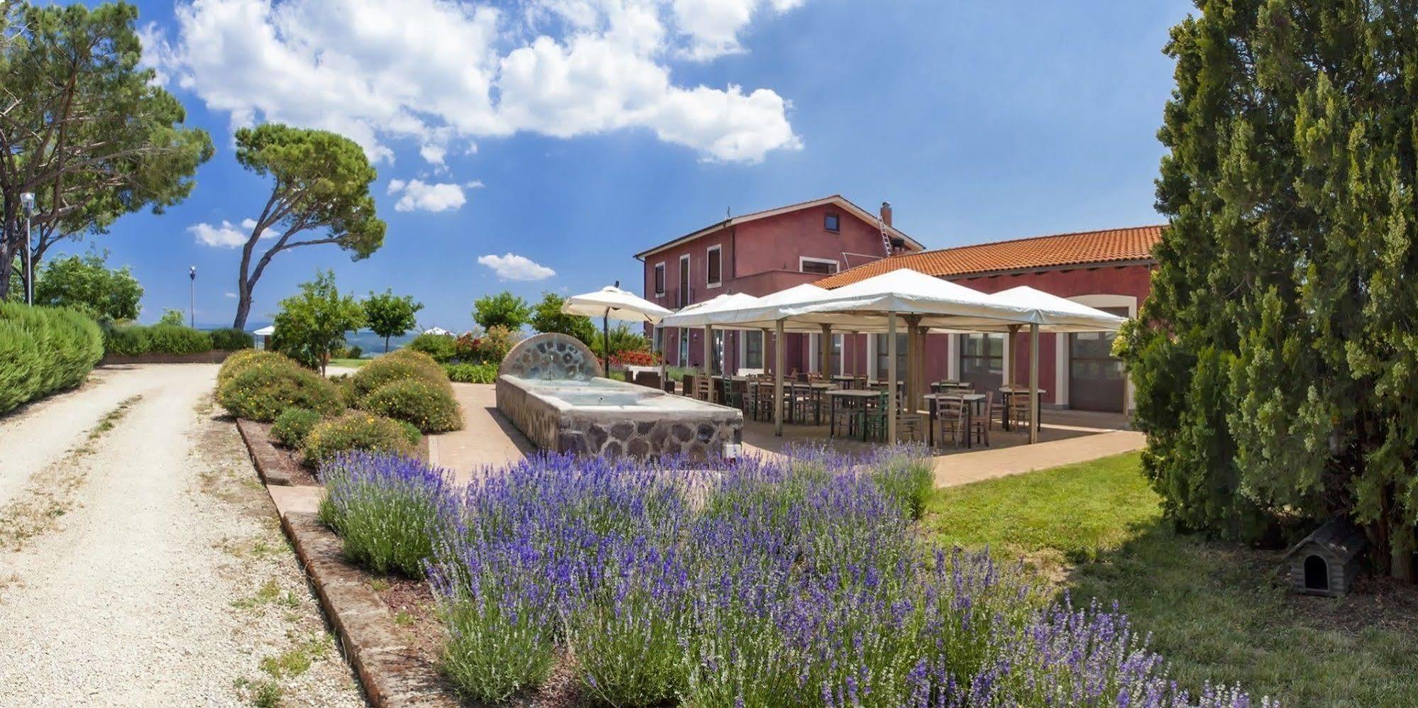 Locanda Rossovino Montebello Exterior photo